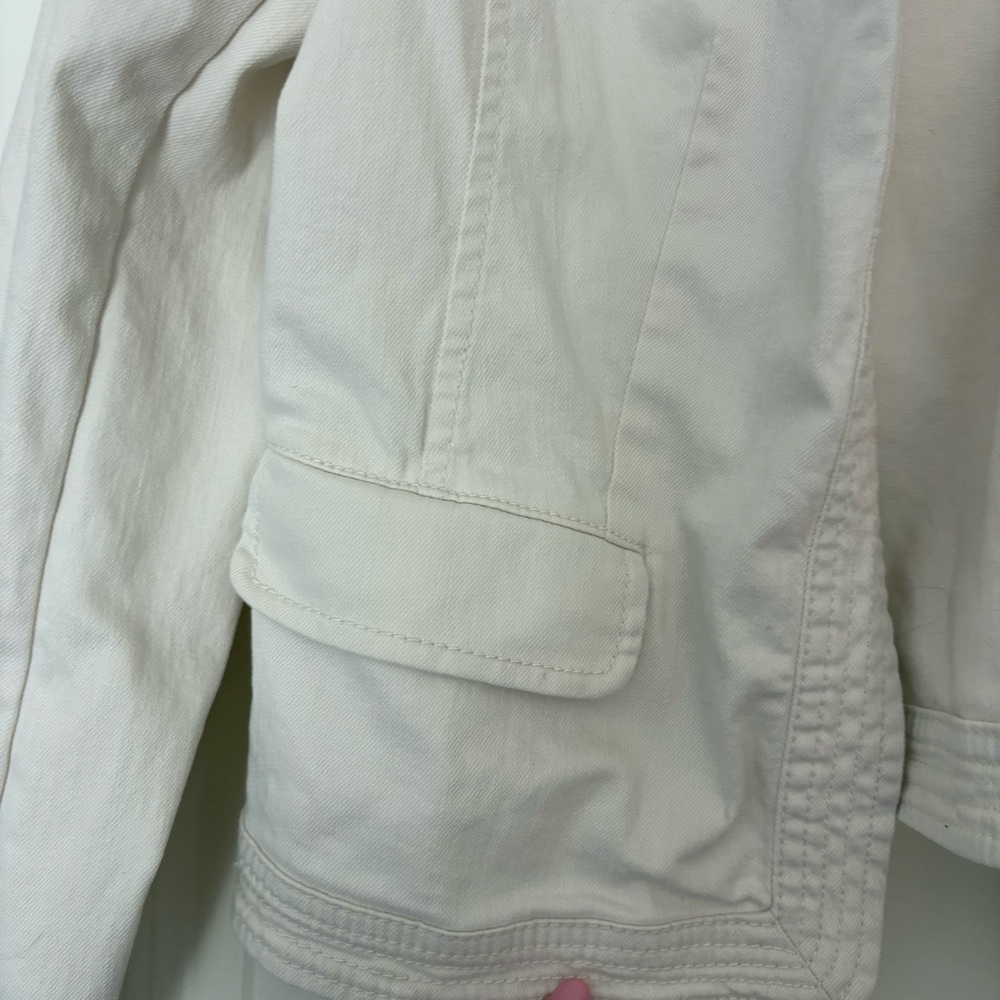 LOFT Women’s Cream Denim Light Jacket - Picture 7 of 14